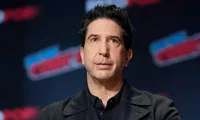 Дэвид Швиммер о том, почему он не выносил главную тему Друзей